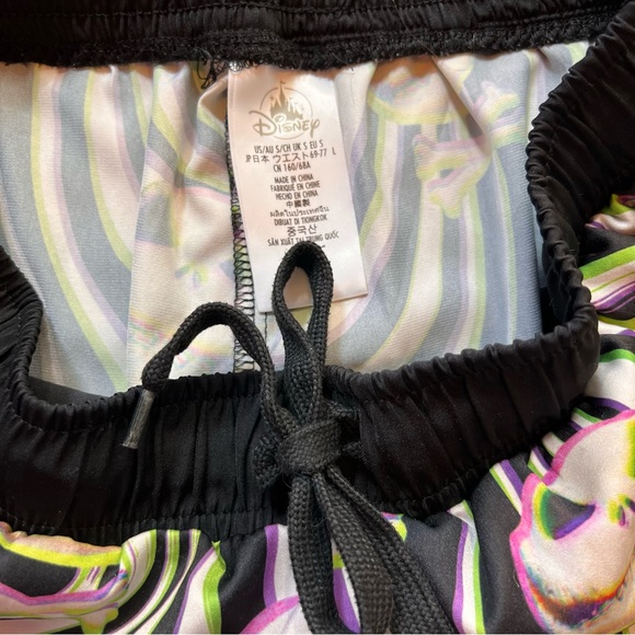 Nightmare Before Christmas Joggers Small - Picture 6 of 7